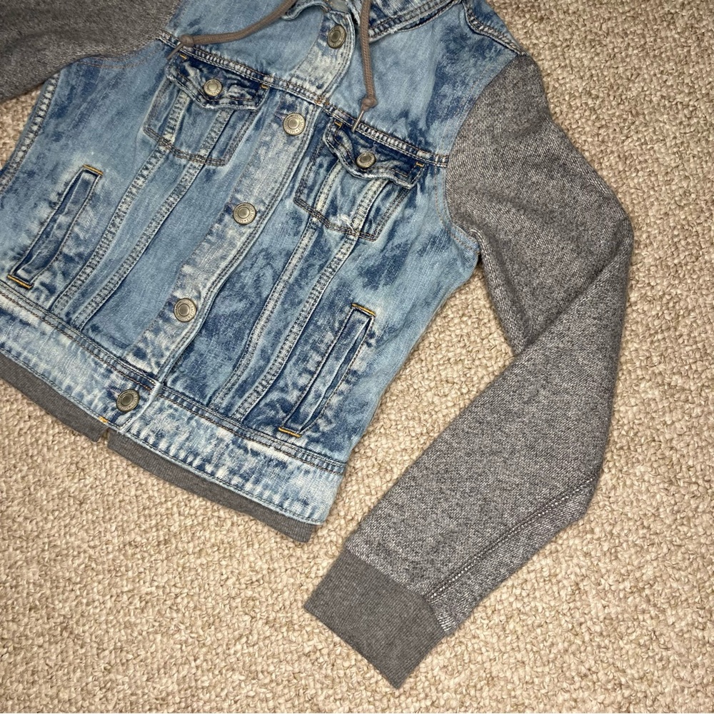 American Eagle Outfitters Jean jacket - Picture 9 of 12